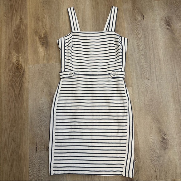 Banana Republic White and Navy Striped Dress - Picture 4 of 10
